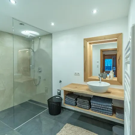 Haus Forelle ألباخ